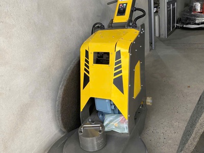 May đánh bóng bê tông tốc độ cao, Đánh bóng sàn đá 1
