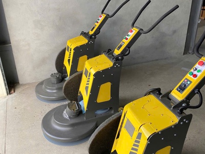 May đánh bóng bê tông tốc độ cao, Đánh bóng sàn đá 2