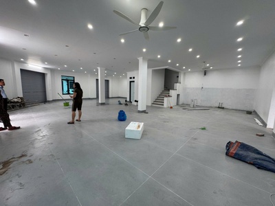 Nhà Phố Đa Năng 3 Tầng, 240m  Tại Liên Bảo   Văn Phòng, Cà Phê, Nhà Hàng Đều Tuyệt Vời 0
