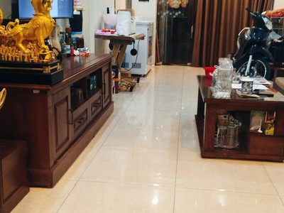 Bán nhà tuệ tĩnh, 22m2, 4 tầng, mặt tiền 5.4m, 12.4 tỷ, ngõ rộng, kinh doanh tốt 0