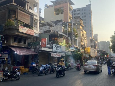 Hơn 13.8tỷ -lô góc mặt tiền 5tầng 48m ngay trần bình trọng-cao đạt quận 5 1