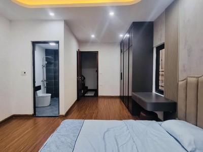 Bán nhà khu phân lô lê trọng tấn, thang máy, ô tô vào nhà. 13,9 tỷ 2