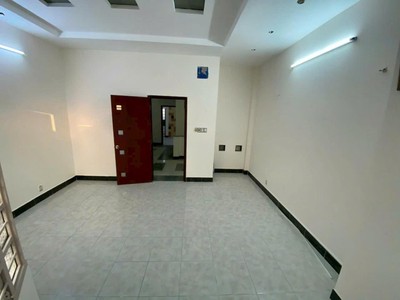 Cần tiền bán rất gấp nhà phạm thế hiển  p7, q8  dt: 75m2  4.5x 15m  3pn,2wc chỉ 3.8 tỷ 1