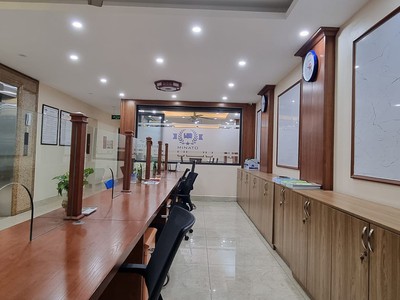 Tòa mặt phố phùng chí kiên 217m2, 9 tầng, doanh thu 300tr/th, chỉ 96 tỷ 2