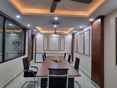Tòa mặt phố phùng chí kiên 217m2, 9 tầng, doanh thu 300tr/th, chỉ 96 tỷ 1