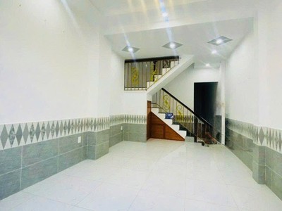 Bán nhà linh tây thủ đức   1 trệt 1 lầu   gần kha vạn cân   giá 3.4 tỷ 1