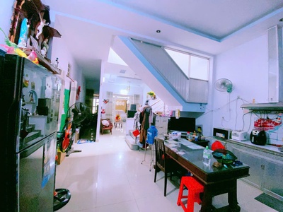 Bán nhà lầu p. tam hiệp, gần chợ lý văn sâm, đường oto chỉ 3,6 tỷ 1