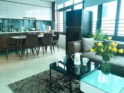 Bán nhà 6 tầng đường láng, q. đống đa, lô góc, 3 thoáng, ngõ thông, ô tô vào nhà, 46m2, mt 5.5m, 2