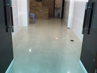 Chính chủ bán nhà 5 tầng 6 tỷ cách 50m ra đường nguyễn đình chiểu, q3 ngay trung tâm thành phố 0