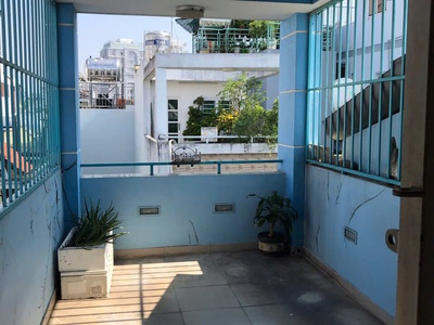 Chính chủ bán nhà 5 tầng 6 tỷ cách 50m ra đường nguyễn đình chiểu, q3 ngay trung tâm thành phố 3