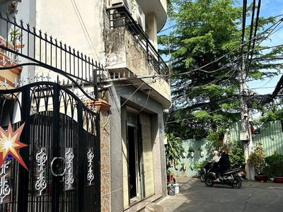 Chính chủ cần bán căn măt tiền xe hơi đậu ngay cửa- trục đường đi alij thuận tiện- thông tôn đản, 1
