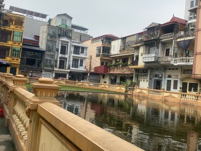 Bán nhà mặt ngõ phạm văn đồng - kinh doanh sầm uất, ôtô đỗ cửa, view hồ, 6 tầng, giá 10.3 tỷ 0
