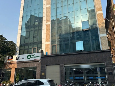 Doanh thu gần 2 tỷ/năm tòa văn phòng tại phố hoàng văn thái, dt 175m, 9tầng, giá 63 tỷ. 0
