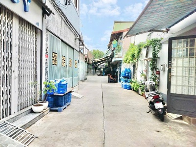 Bán nhà 2 tầng,dt 50m2,sổ hồng riêng,hxh,tại p15,tân bình, chỉ 5,25 tỷ 4
