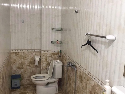 Cho thuê nhà 2 mặt tiền full đồ  lô 27 Lê Hồng Phong .Làm Văn Phòng ,kinh doanh , ok 2