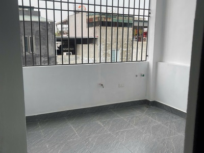 Em cần bán nhà 3 tầng ngõ 42 mai hắc đế, ngay cổng khu ĐT TUỆ TĨNH 8