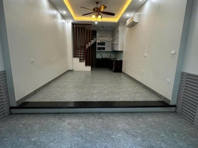 Bán nhà đường hoàng mai thông minh khai 5 tầng long lanh ở ngay 2