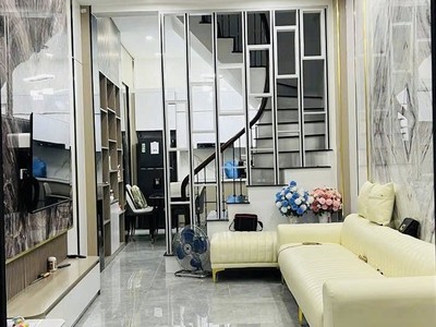 Hiếm phải thật nhanh lô góc 3 thoáng ngõ 169 Hoàng Mai ô tô tránh giá nhỉnh 7 tỷ 3