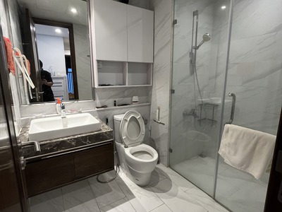 Chính chủ: Cho thuê căn hộ 2PN tầng cao view sông Hồng, full nội thất cao cấp 7