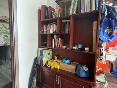 Bán bộ bàn - giá sách treo tường phòng trẻ em 2