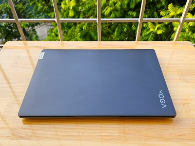 Lenovo Yoga Slim7 ProX R7-6800hs RTX3050  32/512.3k.120hz.100sRGB.400nit.Touch 2