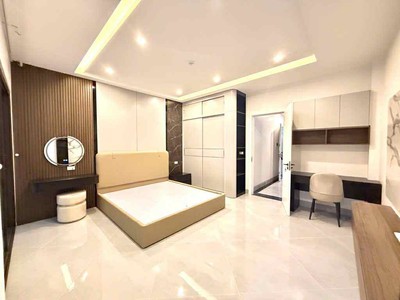 Chung cư mini quận long biên, 90m x 7 tầng, ôtô thông, pccc cao cấp, dòng tiền 80tr/tháng 1