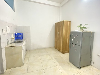 Cho thuê phòng cực đẹp giá rẻ 3tr ngõ 464 âu cơ, hồ tây 2
