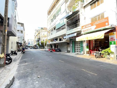 20tỷ hơn,83m2,4tầng 4pn  4x20.5  mặt phố tại phan phú tiên quận 5 2