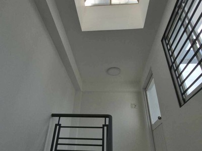 Nhà hxh cư xá đồng tiến quận 10 phường 14. 4