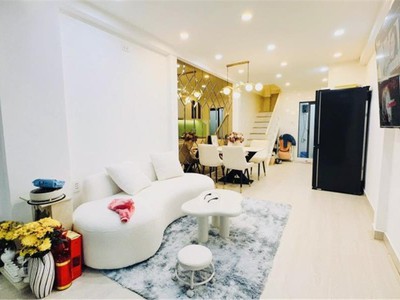 Nhà mới xây đẹp nguyễn tri phương, q10   nở hậu, dt 29m 0