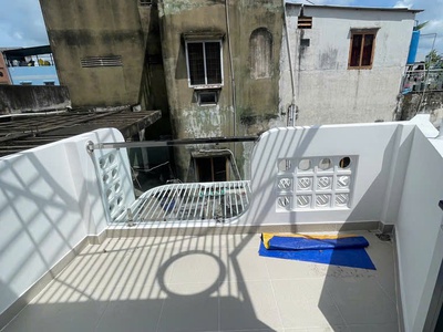 Cho thuê nhà 1 tầng gác xép  dtsd 32m2  nội thất, ngõ ô tô giá tốt 2