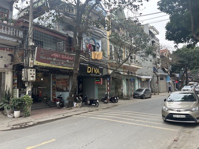 Sẫn nhà 4 tầng kinh doanh sầm uất-mặt phố lâm tiên- vỉa hè đường rộng 15m- dòng tiền 15tr/th 4