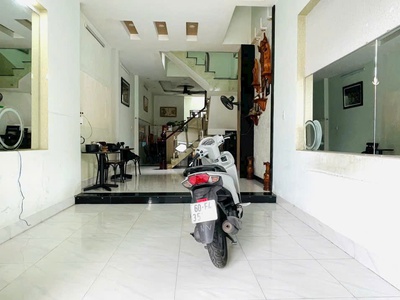 Bán nhà 1t1l p. tân phong, mặt tiền kinh doanh gần gs thuận hoà, chỉ 5,2 tỷ 0