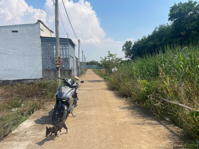 sang tay gấp lô đất vị trí vàng ngay trung tâm tây hòa giá chỉ 785 triệu 2