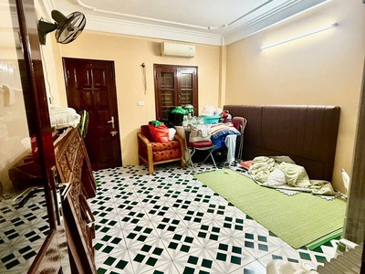 15 tỷ   xe đỗ cửa cách 3 nhà ra mặt phố 3