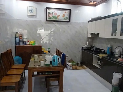 I Chinh chủ cần bán nhà 3 tầngPhủ LiễnKiến An HP,gần chợ trường họcUBND ,cách mặt đường 1