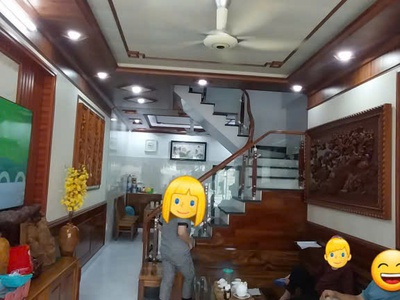I Chinh chủ cần bán nhà 3 tầngPhủ LiễnKiến An HP,gần chợ trường họcUBND ,cách mặt đường 0
