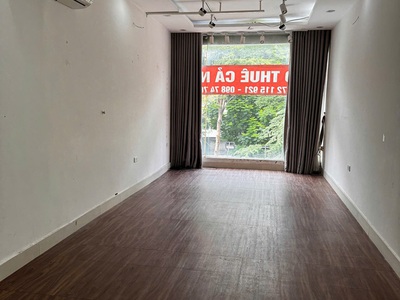 Chính chủ cho thuê cả nhà mặt phố số 354 thái hà  nhà treo biển the alley . 2