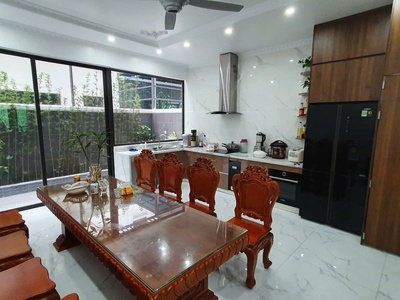:  K61. C.H.O T.H.U.Ê N.H.À liền kề 4 tầng tại Vinhomes Marina 1