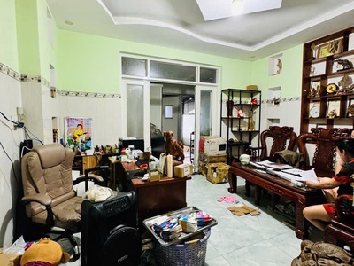 Cần bán mặt tiền kinh doanh 3 tầng đường thạnh xuân 39 quận 12- dt 176m2  6,5x28  nở hậu-11tỷ 4