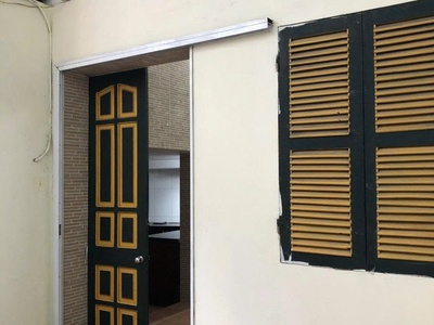 Chính chủ cho thuê nhà nguyên căn 3 tầng - đường thịnh quang, đống đa   ô tô đỗ cửa 1