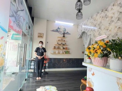 Sang mặt bằng tân bình   lượng khách có sẵn 2