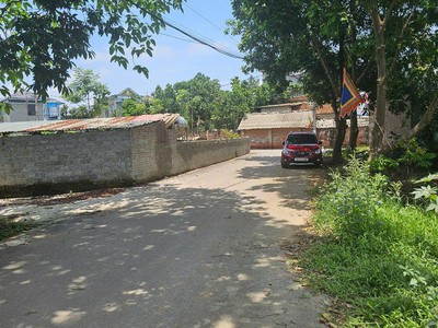 Bán đất đầu tư kd xây biệt thự thôn 4 phú cát full thổ 686m giá rẻ nhỉnh 20tr 2