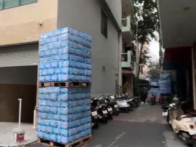 Bán gấp nhà nguyễn khang - cầu giấy - 42m  -mt4m- oto- 5 tầng - chỉ hơn 17,2typhân lô oto kinh doanh 1
