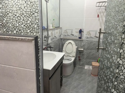 Bán nhà 4 pn, 5 wc, 72m2, ngõ 11, bình hưng hòa b, bình tân, giá 5.6 tỷ, sổ hồng chính chủ 2