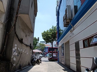  bán nhà ngô gia tự   gara   ô tô tránh   kd đỉnh   diện tích rộng   hợp xây ccmn   giá: 31 1
