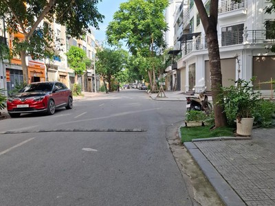  nhà mới 5 tầng có thang máy - kđt văn phú, hà đông 2