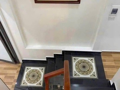 Bán nhà 4 tầng ngõ đường Ngô Quyền, ph Tân Bình, TP HD, 46m2, 3 ngủ, gara, ngõ oto 3