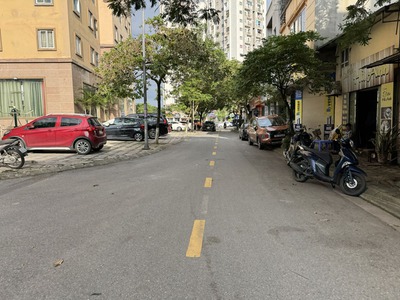 Cần bán 93,6m2 đất mặt phố Nguyễn Văn Hưởng - Sau là hồ Quán Tình, thoáng mát, sạch sẽ 1