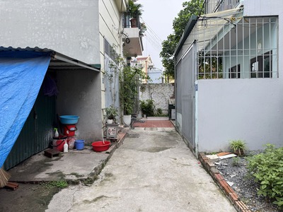Bán 51m2 đất thổ cư Hoàng Long, Đặng Xá. Cách 50m ra đường ô tô đỗ, hồ điều hòa 0